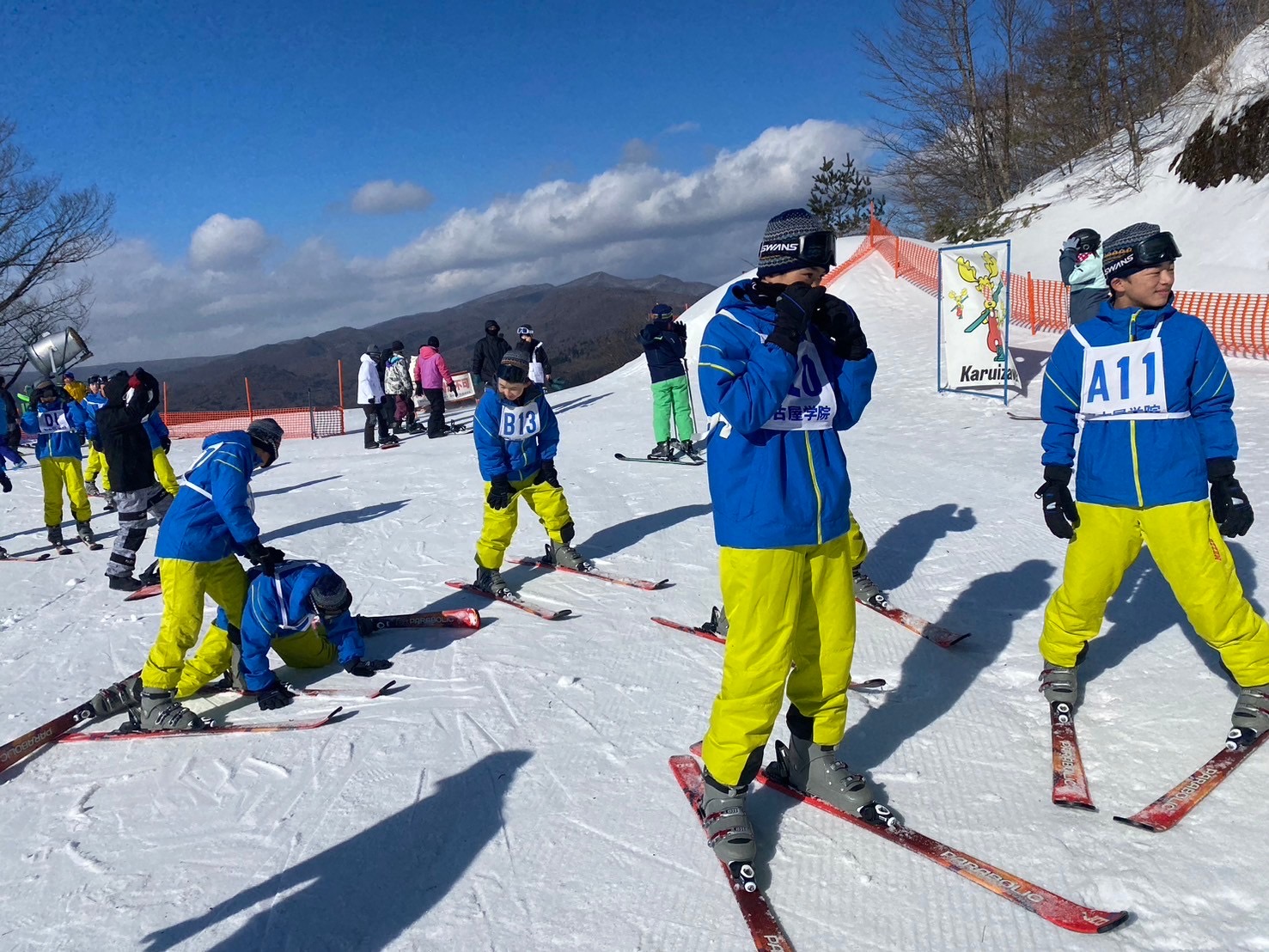 スキー実習 中学2年 – 学校法人名古屋学院 名古屋中学校・高等学校